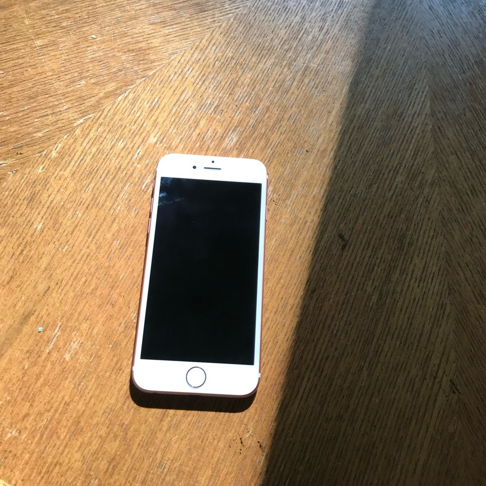 iPhone 6s Rose Gold